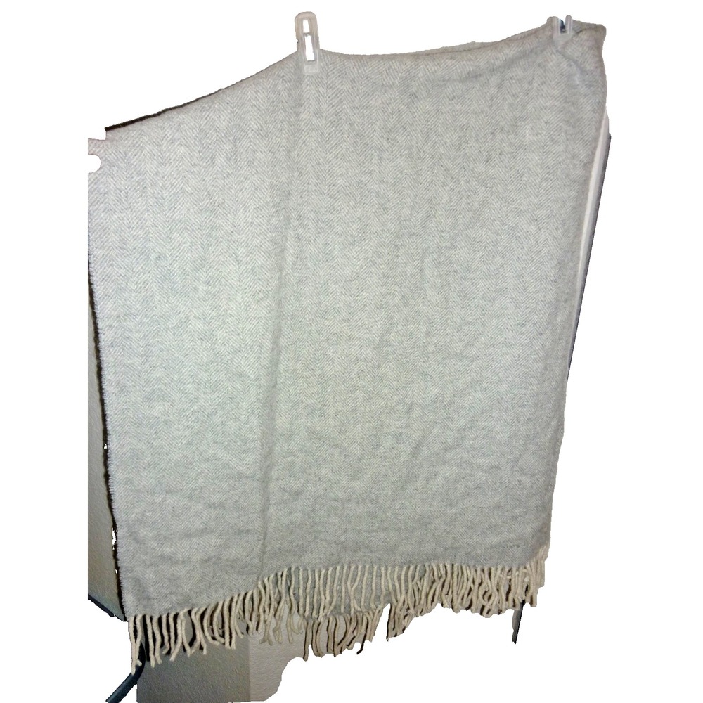 Terry Town Australian Fine Wool Blend Gray Herringbone Throw Blanket‎ 50x58"
